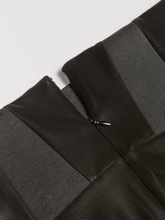 Guess, Černá barva Katt sukně