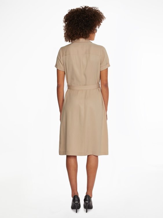 Béžová barva, Utility šaty