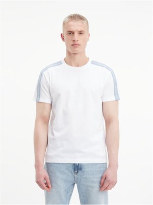 J30J320616-0K4 triko s/s