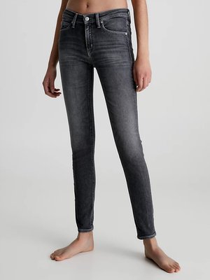 Calvin Klein Jeans – Mid Rise Skinny jeany, Černá barva
