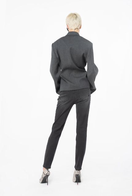 Módní Sabrina jeans, Černá barva, 2023, 2024