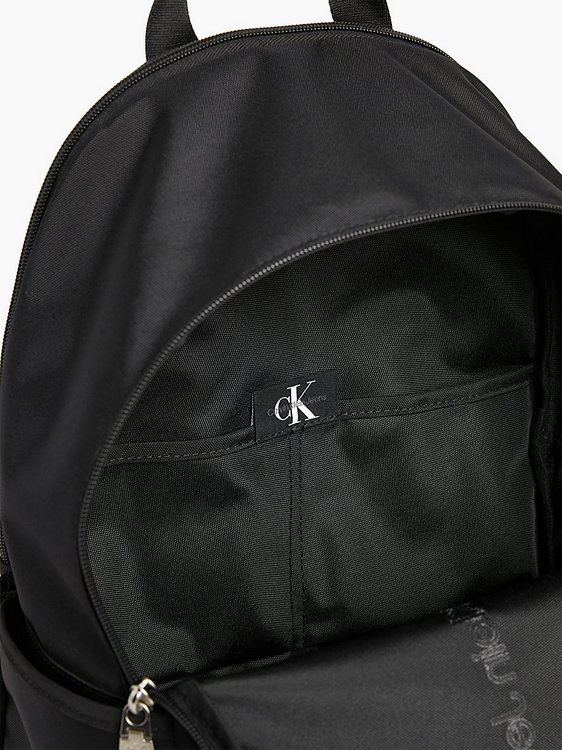 Módní K50K508882-BDS batoh, 2022