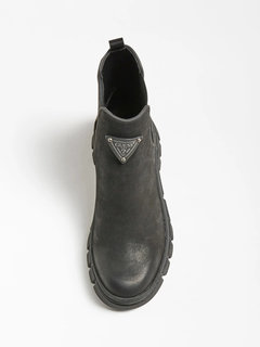 Černá barva, Hestia kotníková obuv