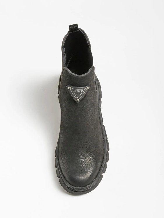 Černá barva, Hestia kotníková obuv