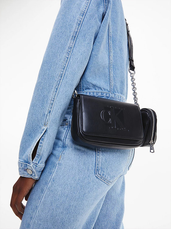 Módní Sculpted crossbody, Černá barva, 2022 1