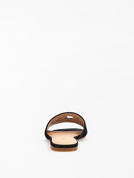 Módní není fotka 2, 2022