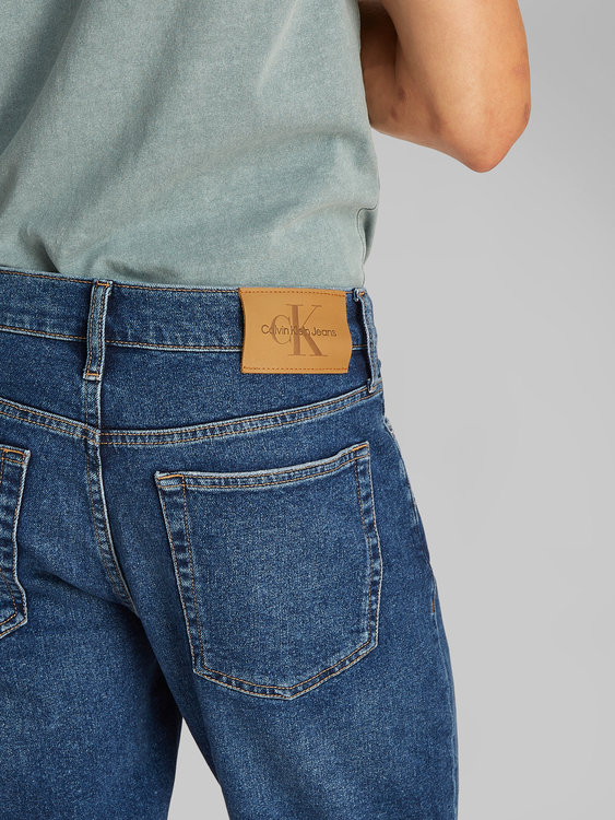 J30J327184-1BJ šortky Muži