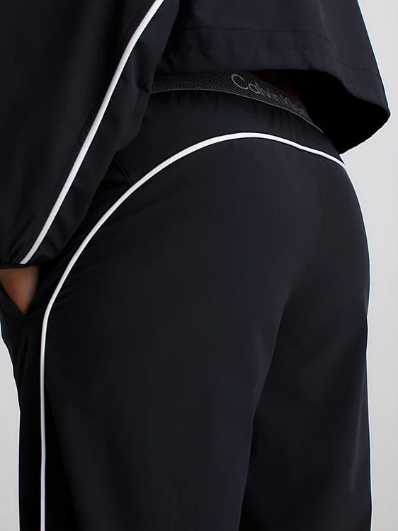 Luxusní Woven Parachute tepláky, Černá barva, XS, S, M, L