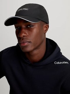 Černá barva, Classic kšiltovka