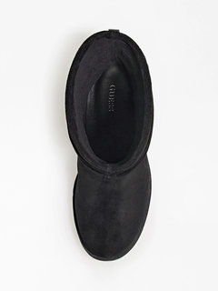 Černá barva, Hadama krátké kozačky