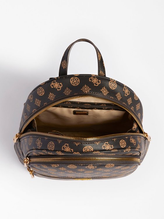 Hnědá barva, Manhattan batoh