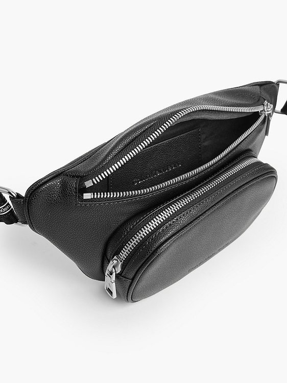 Módní K60K609294-BDS ledvinka, 2022