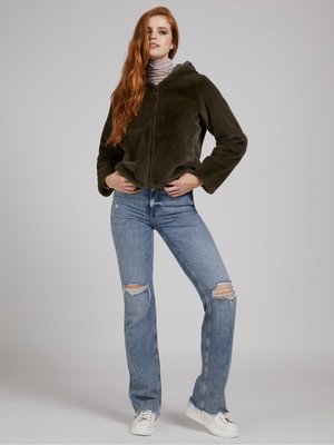 Módní W0BL49WDP00-F8BC BUNDA, 2021