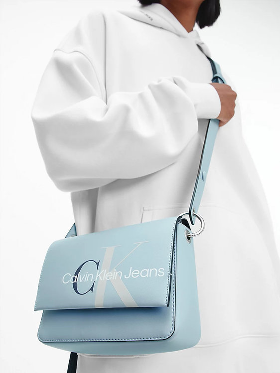 Sculpted crossbody Modrá barva Ženy