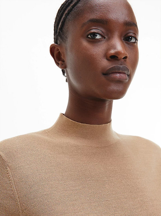 Krémová barva, Essential merino svetr