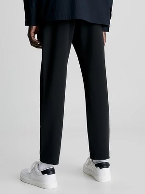 Comfort Tapered kalhoty – Calvin Klein, Černá barva Muži
