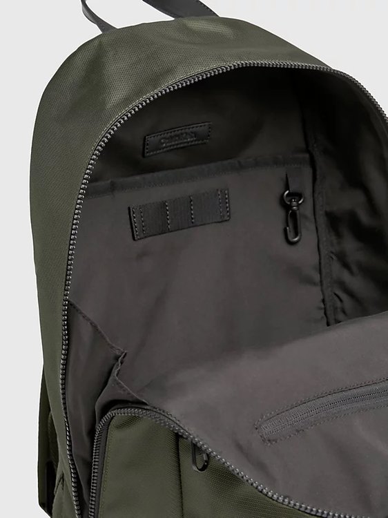 CK Essential Campus batoh Zelená barva Muži