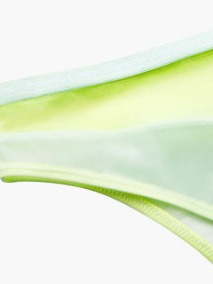 Zelená, Žlutá barva, Pride tanga