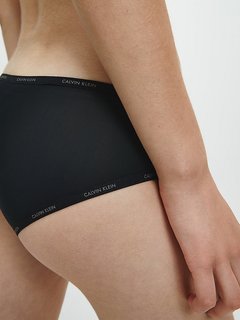 Luxusní Kalhotky, Černá barva