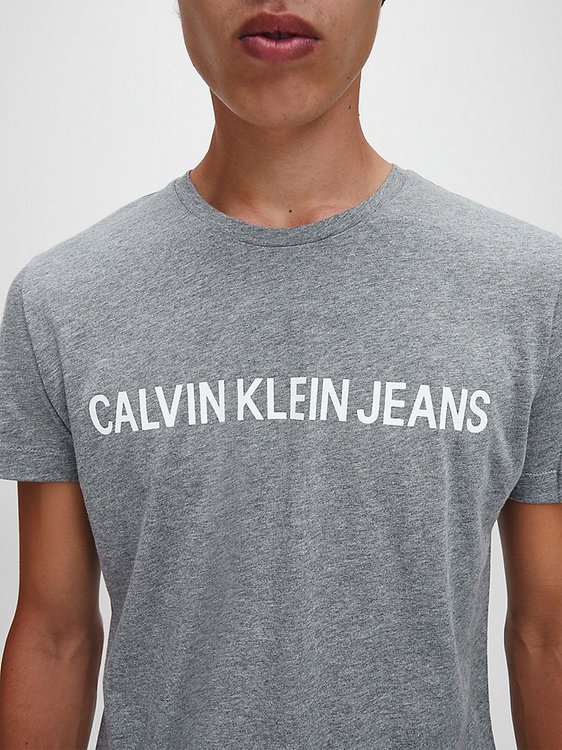 Luxusní Triko - Core Institutional Logo S, Šedá barva, XS, S, M, L, XL, XXL