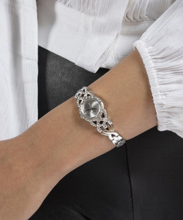 Stříbrná barva, Adorn hodinky