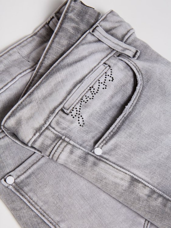 Guess, Šedá barva Jegging jeany 2