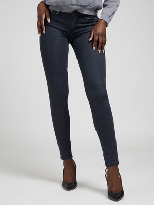 Módní W1BAJ2D4H81-CSYP JEANS, 2021 1