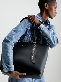 Luxusní Sculpted Shopper kabelka, Černá barva, OS