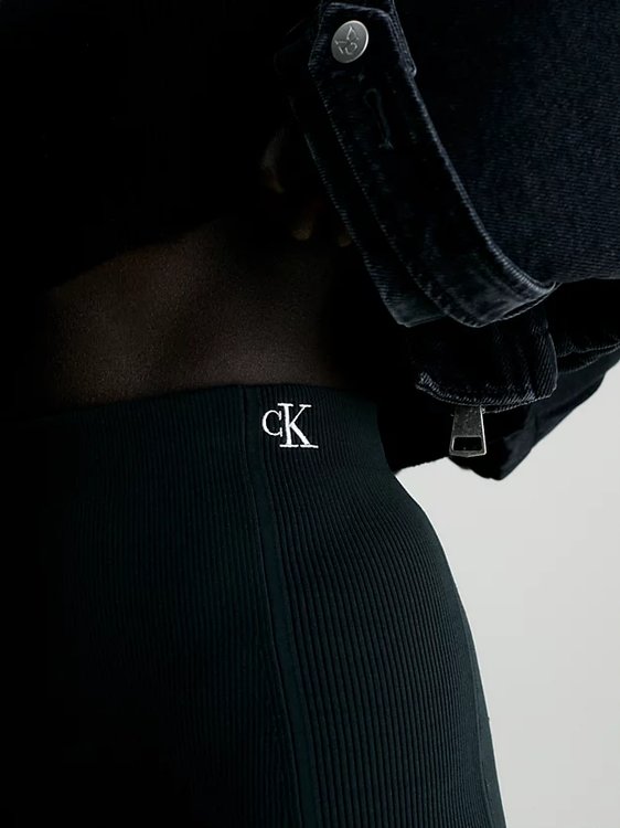 Luxusní Back Zip Knitted sukně, Černá barva, XS, S, M, L