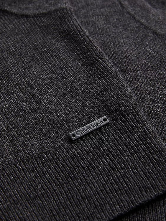 000QS6845E-P7I top N/S Ženy