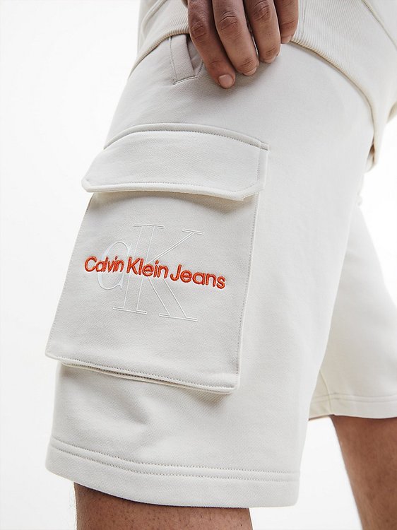 Calvin Klein Jeans – J30J320073-ACF šortky 1