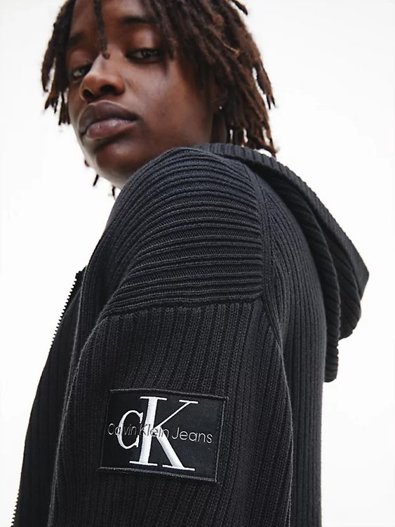 Luxusní Monologo Badge svetr, Černá barva, S, M, L, XL