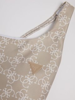 není fotka Caitlin top Ženy 1