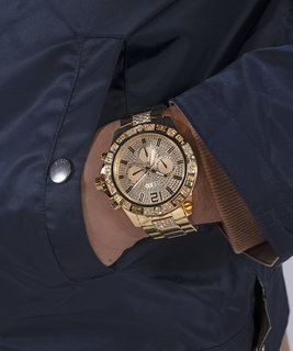 Zlatá barva, Majestic hodinky