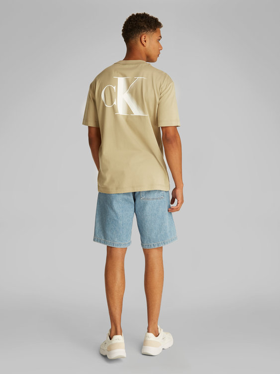 Módní J30J327475-HI0 triko s/s, 2025