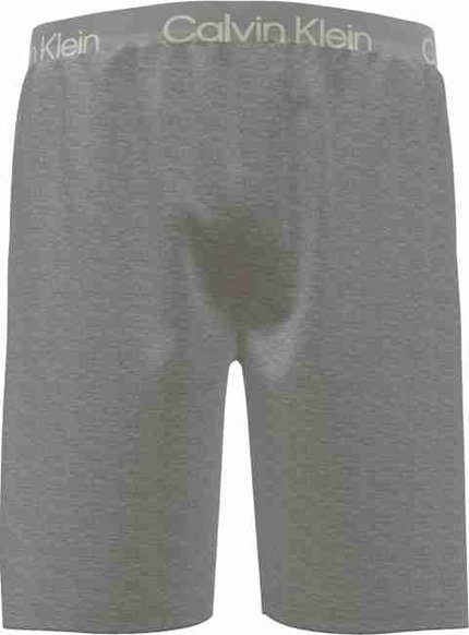 Šedá barva, Pyžamové šortky