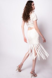 Bílá barva, Kiss triko