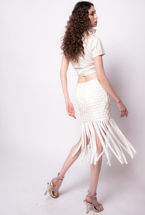 Bílá barva, Kiss triko