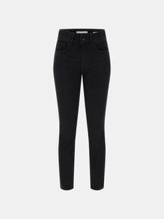 Černá barva, Shape Up jeans