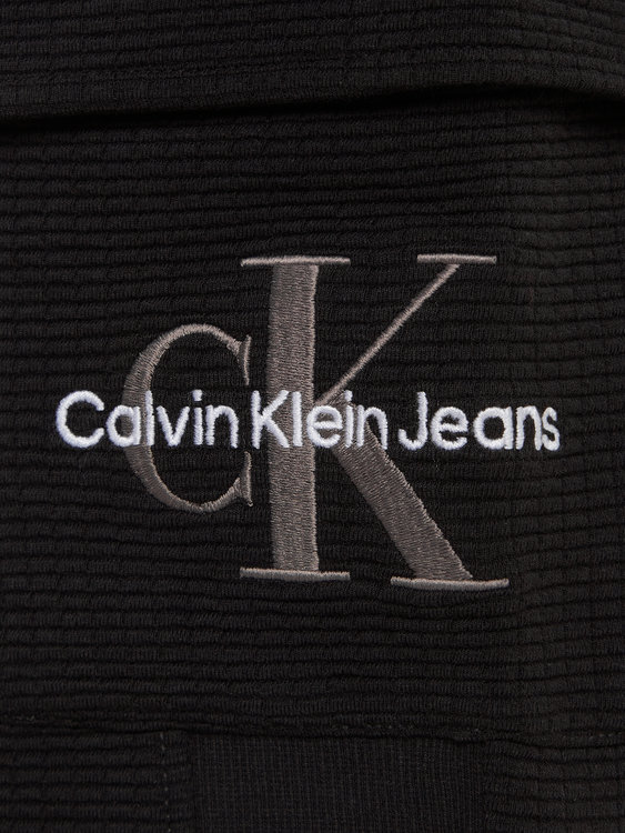 J30J325667-BEH šortky