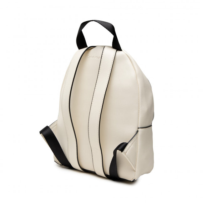 Módní Sculpted batoh, Krémová barva, 2022 1