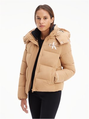 J20J219007-GV7 bunda