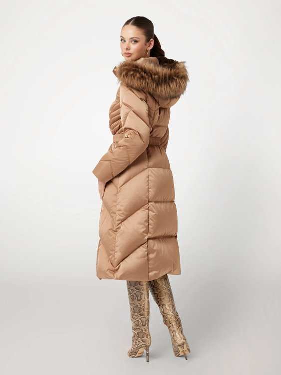 Módní W4BL41WEX52-G1DQ BUNDA PEŘÍ, Hnědá barva, 2024