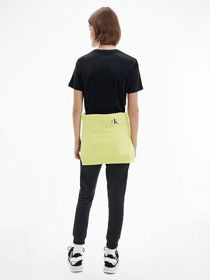 Módní Triko, Černá barva, 2021