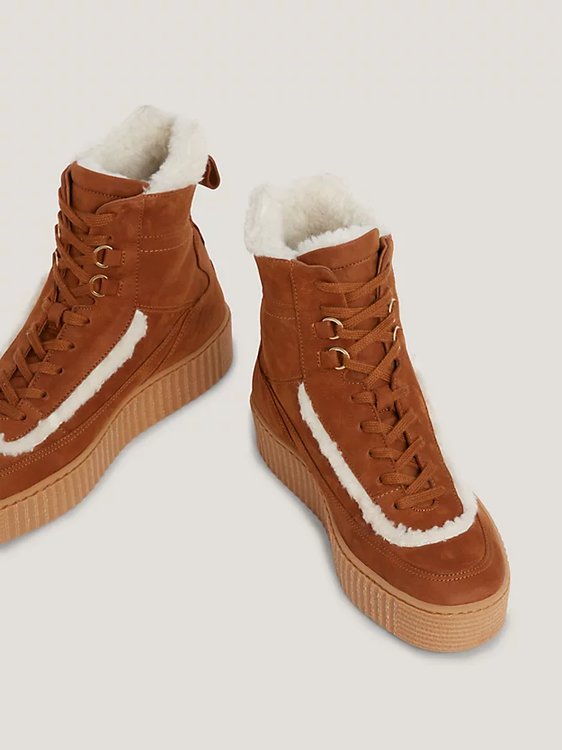 Módní Essential kotníková obuv, Hnědá barva, 2023