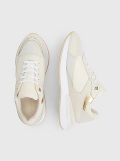 Elevated Embossed tenisky Krémová barva Ženy