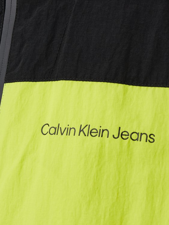 J30J320612-YAF větrovka Muži