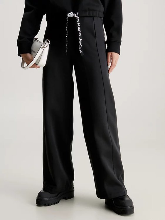 Calvin Klein Jeans – Tape Wide tepláky, Černá barva