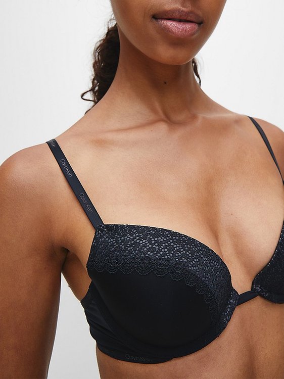 Luxusní Podprsenka Flirty, Černá barva, 32/0B, 32/0C, 32/0A, 34/0B, 34/0C, 34/0D, 34/0A, 36/0B, 36/0C, 36/0D, 36/0A, 38/0B, 38/0C, 38/0D