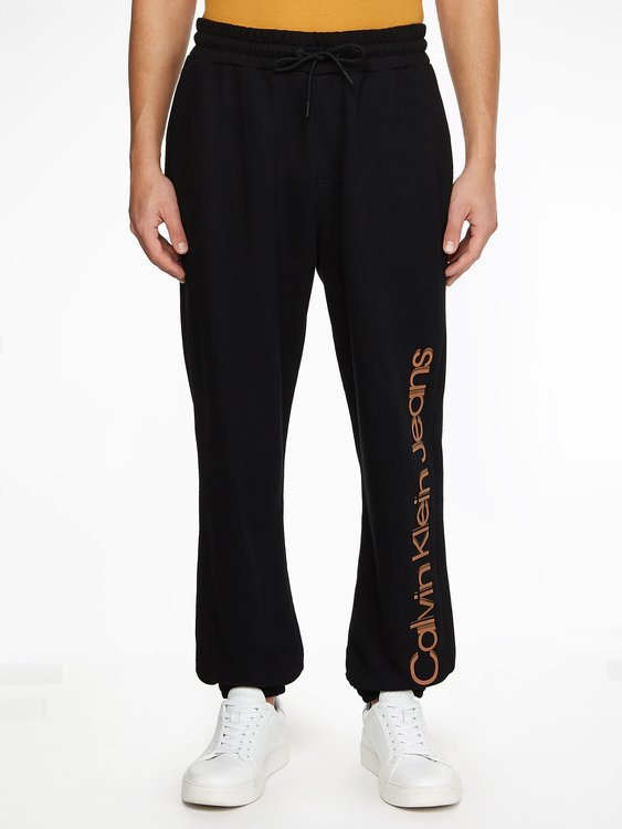 není fotka J30J320051-BEH tepláky